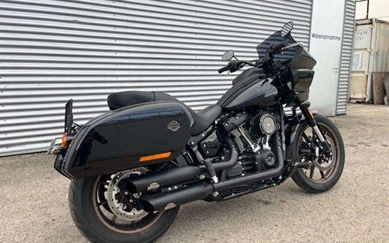 Gebrauchtmotorrad Harley-Davidson Softail Low Rider ST - Bild 7