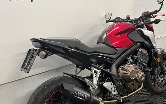 Gebrauchtmotorrad Honda CB650F - Bild 2