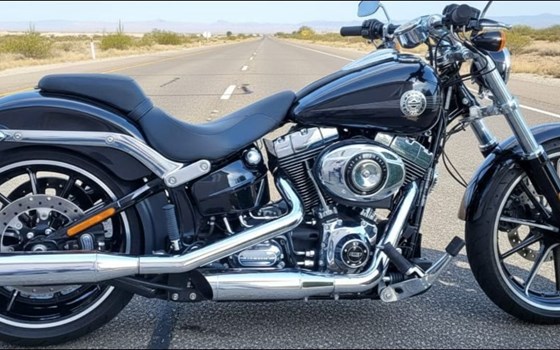 Gebrauchtmotorrad Harley-Davidson CVO Breakout FXSBSE - Bild 2