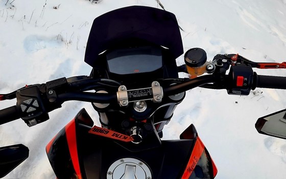 Gebrauchtmotorrad KTM 690 Duke R - Bild 9