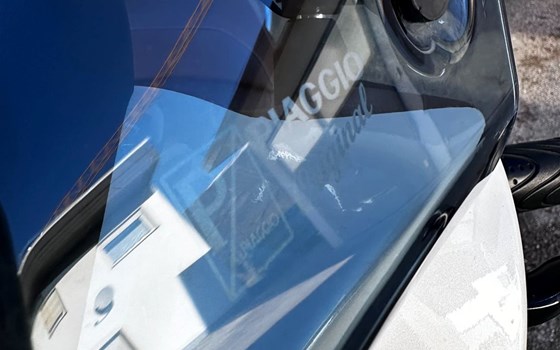 Gebrauchtmotorrad Piaggio Beverly 300 i.e. - Bild 13