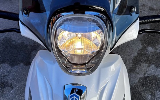 Gebrauchtmotorrad Piaggio Beverly 300 i.e. - Bild 14