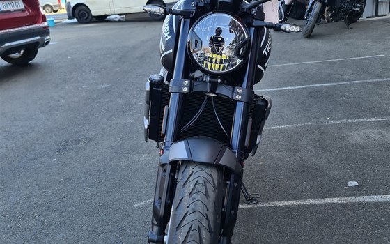 Gebrauchtmotorrad Triumph Trident 660 - Bild 3