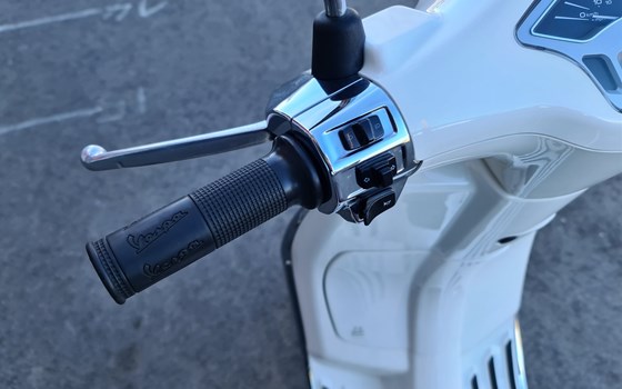 Gebrauchtmotorrad Vespa Primavera 50 4T - Bild 8