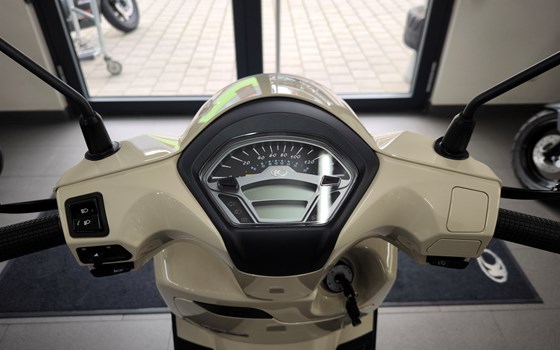Neufahrzeug Kymco Like II 125i ABS - Bild 9