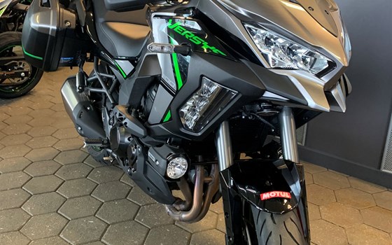 Gebrauchtmotorrad Kawasaki Versys 1100 SE - Bild 1