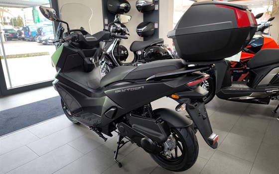 Neufahrzeug Kymco Sky Town 50i - Bild 7