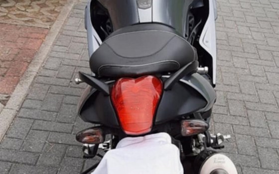 Gebrauchtmotorrad BMW K 1200 S - Bild 2