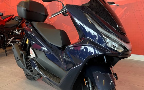 Gebrauchtmotorrad Honda PCX125 DX - Bild 2