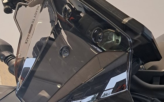 Gebrauchtmotorrad KTM 790 Duke L - Bild 9