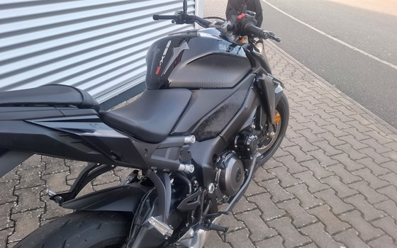 Gebrauchtmotorrad Suzuki GSX-S1000 - Bild 4