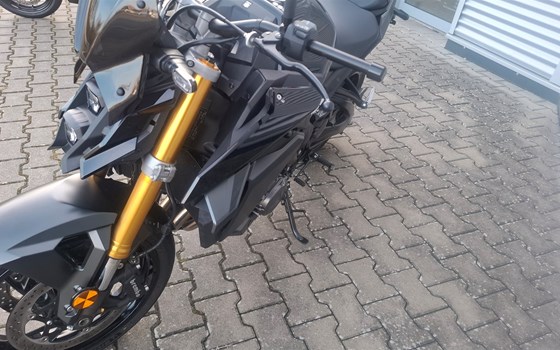 Gebrauchtmotorrad Suzuki GSX-S1000 - Bild 7