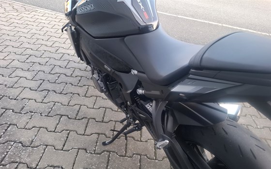 Gebrauchtmotorrad Suzuki GSX-S1000 - Bild 9