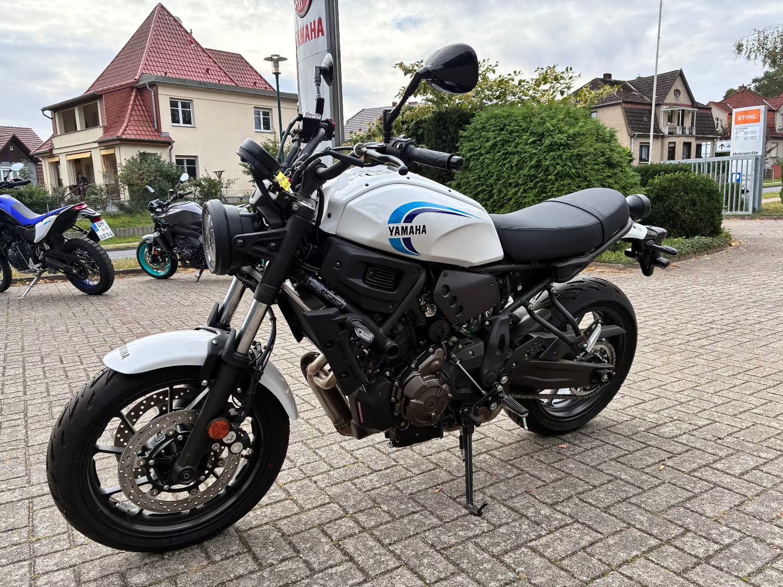 Yamaha XSR700