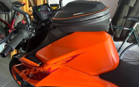 Gebrauchtmotorrad KTM 990 Duke - Bild 3