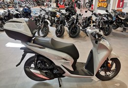 Neumotorrad Honda SH150i