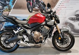 Neumotorrad Honda CB650R