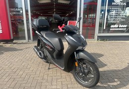 Neumotorrad Honda SH150i
