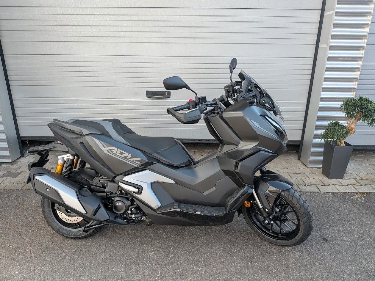 Honda ADV350