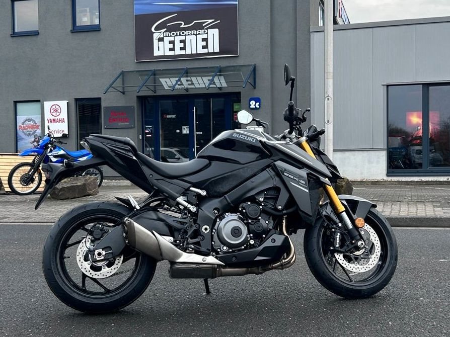 Suzuki GSX-S1000