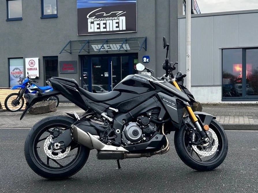 Suzuki GSX-S1000