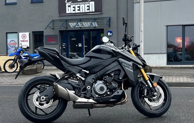 Suzuki GSX-S1000
