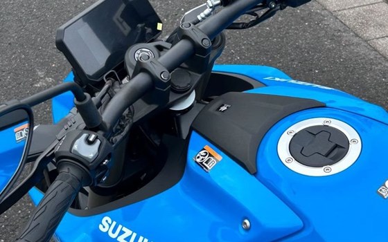 Neufahrzeug Suzuki GSX-8S - Bild 4