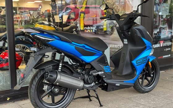 Neufahrzeug Kymco Super 8 R 50i - Bild 3