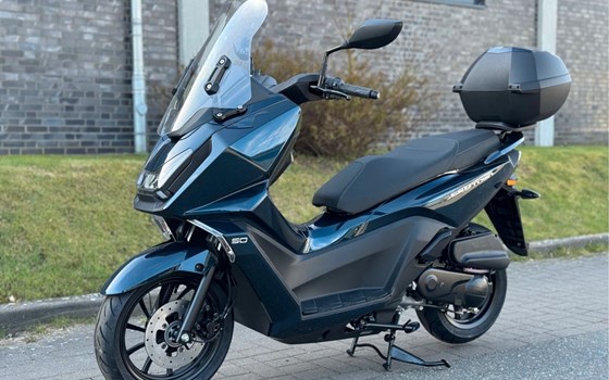 Neufahrzeug Kymco Sky Town 50i - Bild 5