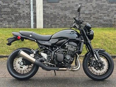 Z900 RS Black Ball Edition