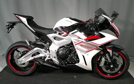 Gebrauchtmotorrad Zontes 703-RR - Bild 1