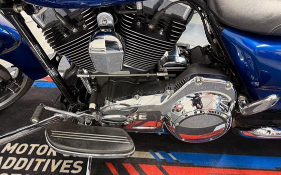 Gebrauchtmotorrad Harley-Davidson Touring Electra Glide Standard FLHT - Bild 10