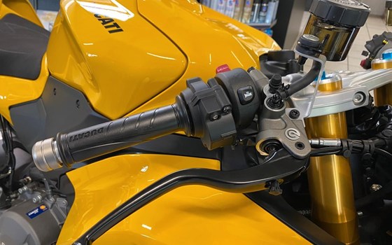 Neufahrzeug Ducati Panigale V2 S - Bild 4