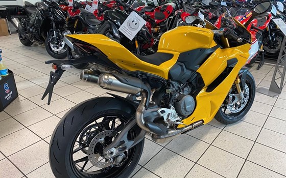 Neufahrzeug Ducati Panigale V2 S - Bild 8