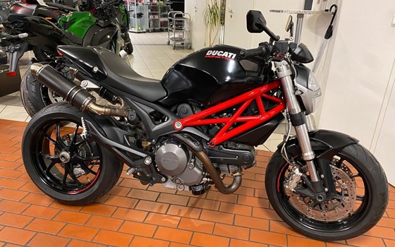 Gebrauchtmotorrad Ducati Monster 796 - Bild 1