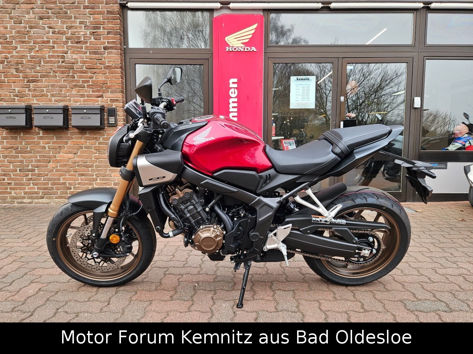 Honda CB650R E-Clutch