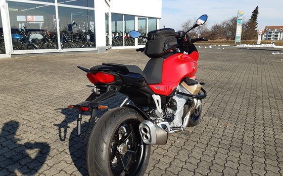 Gebrauchtmotorrad Moto Guzzi V100 Mandello - Bild 3
