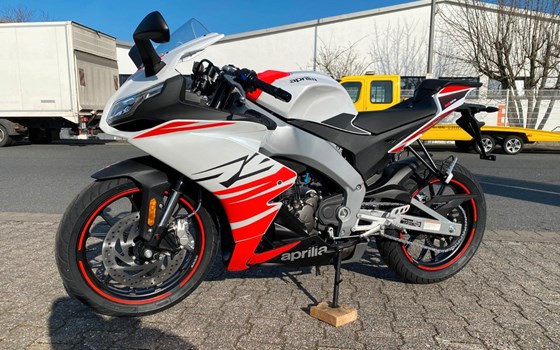 Neufahrzeug Aprilia RS 125 - Bild 6