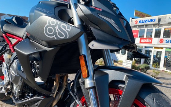 Gebrauchtmotorrad Suzuki GSX-8S - Bild 11