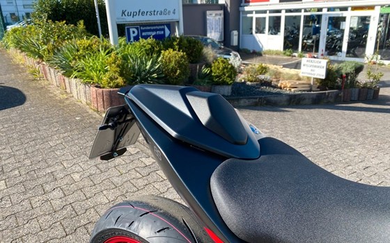 Gebrauchtmotorrad Suzuki GSX-8S - Bild 14