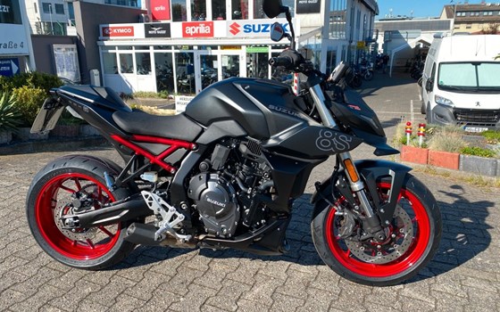 Gebrauchtmotorrad Suzuki GSX-8S - Bild 3