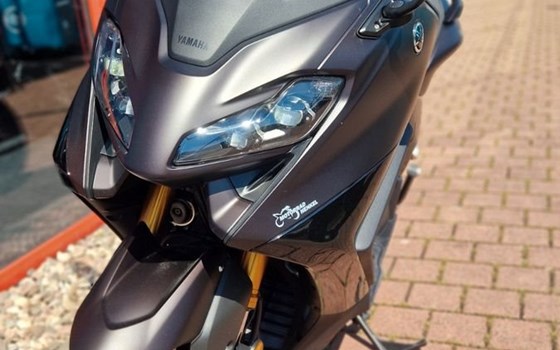 Gebrauchtmotorrad Yamaha TMAX 560 Tech Max - Bild 6
