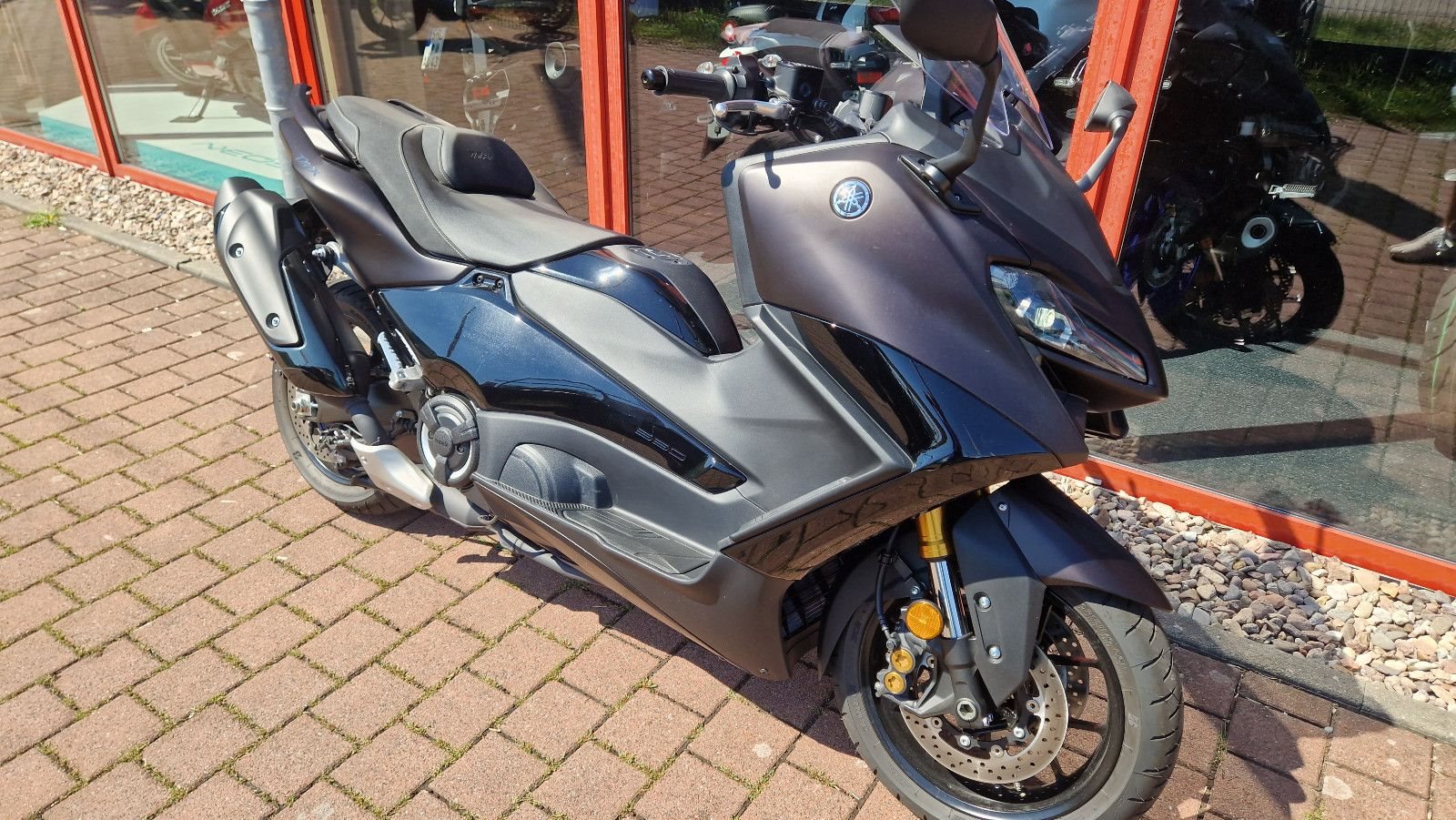 Yamaha TMAX Tech MAX
