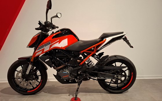 Gebrauchtmotorrad KTM 125 Duke - Bild 1