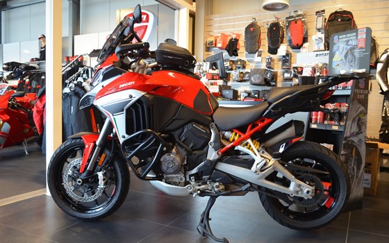 Gebrauchtmotorrad Ducati Multistrada V4 S - Bild 1