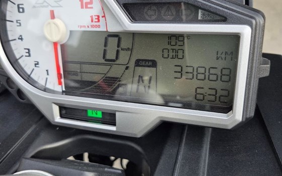 Gebrauchtmotorrad BMW S 1000 R - Bild 10