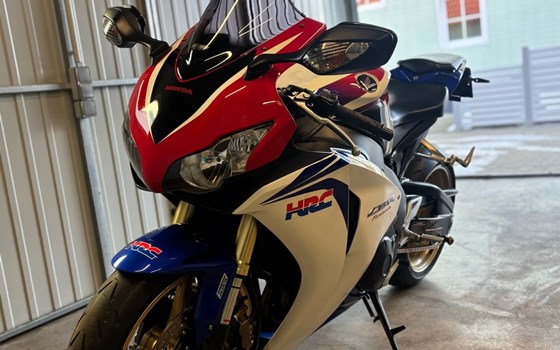Gebrauchtmotorrad Honda CBR1000RR Fireblade - Bild 26