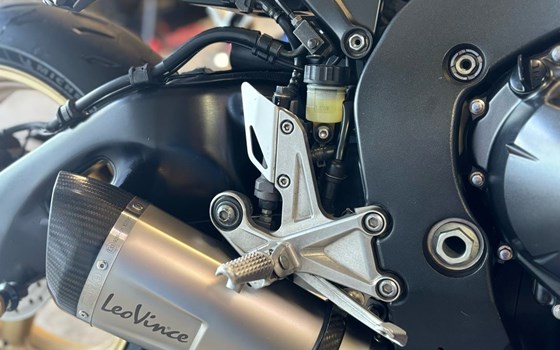 Gebrauchtmotorrad Honda CBR1000RR Fireblade - Bild 8