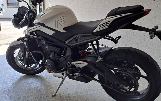 Gebrauchtmotorrad Triumph Street Triple 765 R - Bild 4