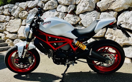 Gebrauchtmotorrad Ducati Monster 797 - Bild 3